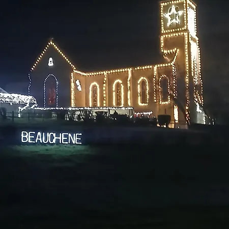 Chambre Sur Un Jardin Fleuri Landisacq
